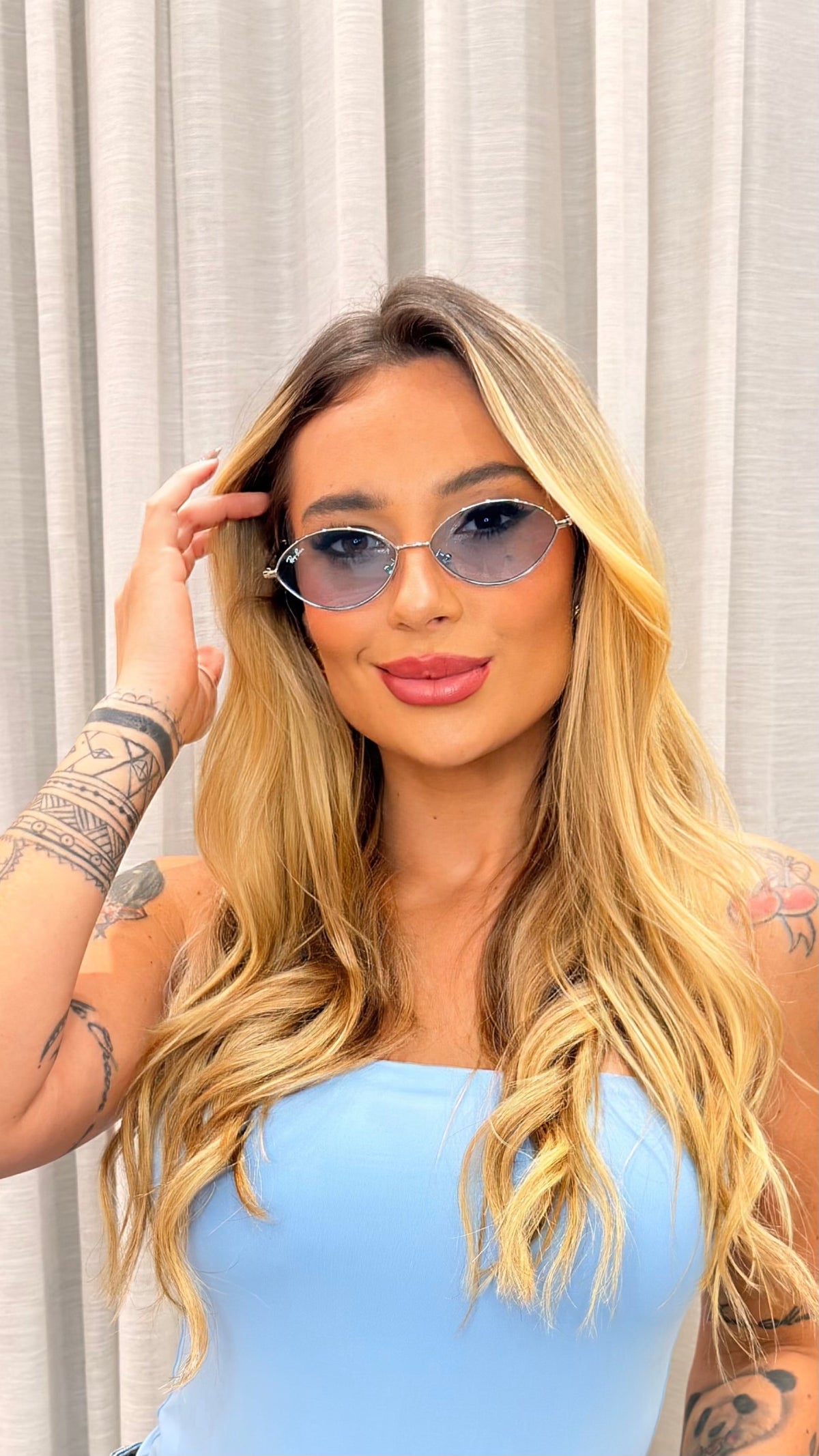 Óculos Oval Retrô Ray-Ban Lente Azul Degradê