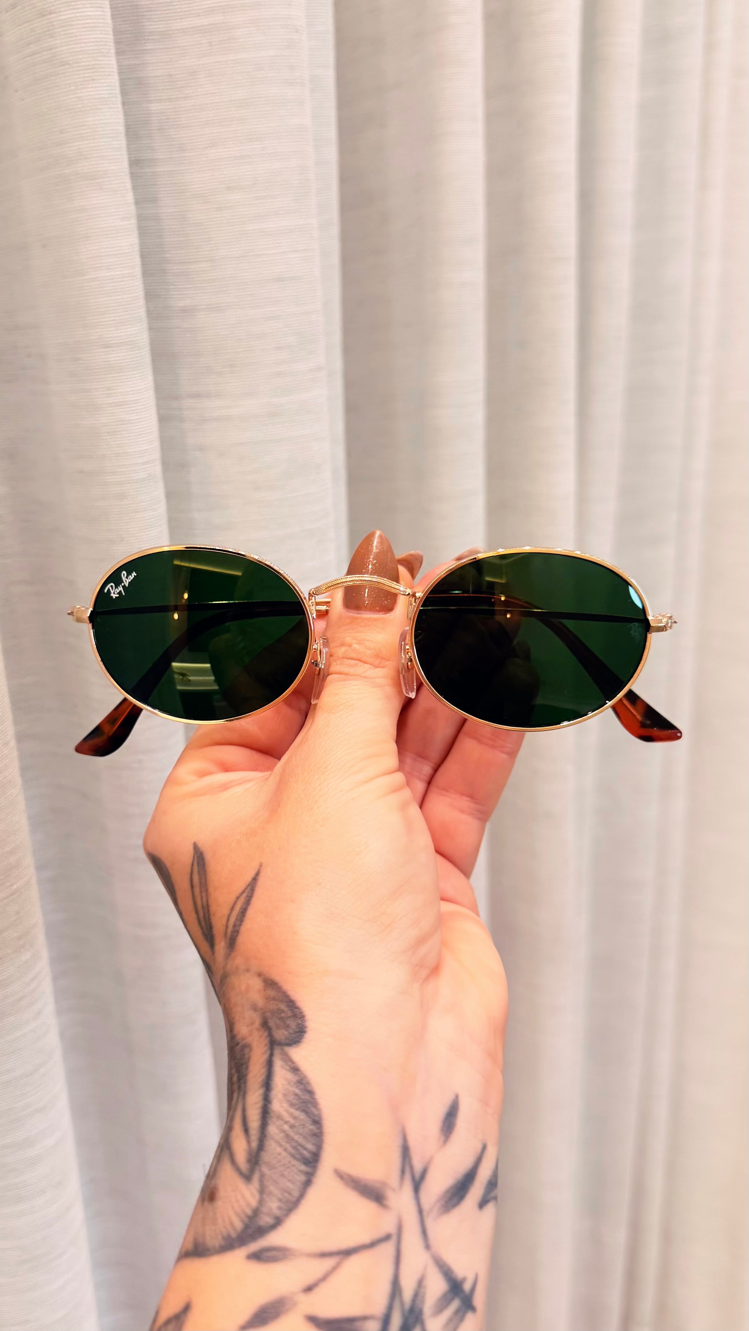 Óculos de Sol Ray-Ban Round Metal Dourado Lente Verde