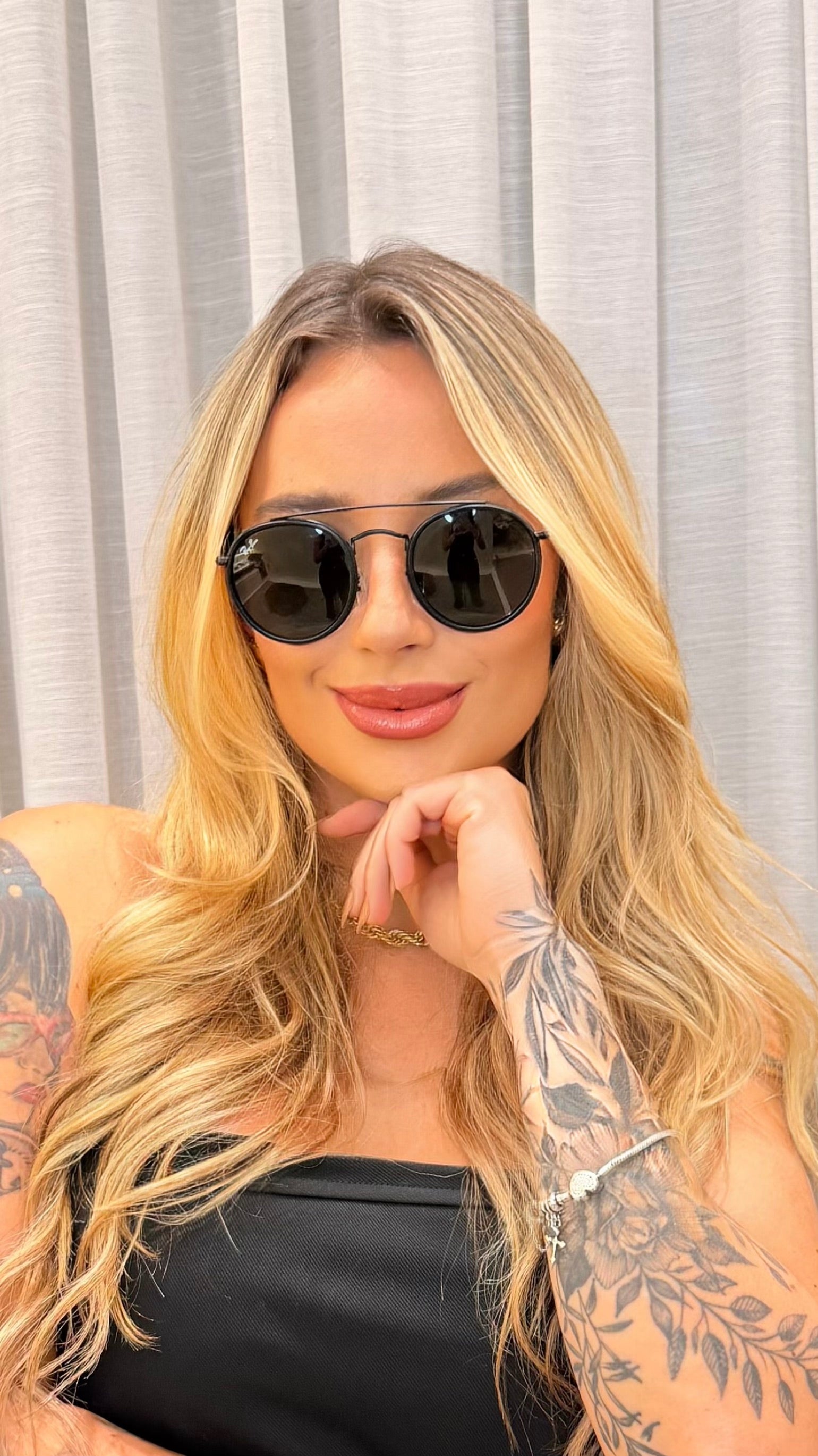 Óculos de Sol Redondo Ray-Ban com Dupla Ponte Preto