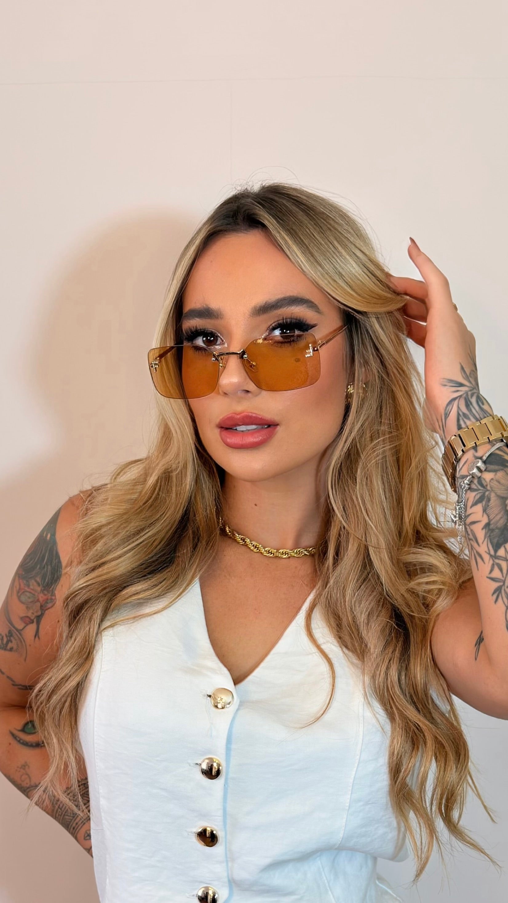 Óculos de Sol Fendi Lentes Degradê Armação Metálica