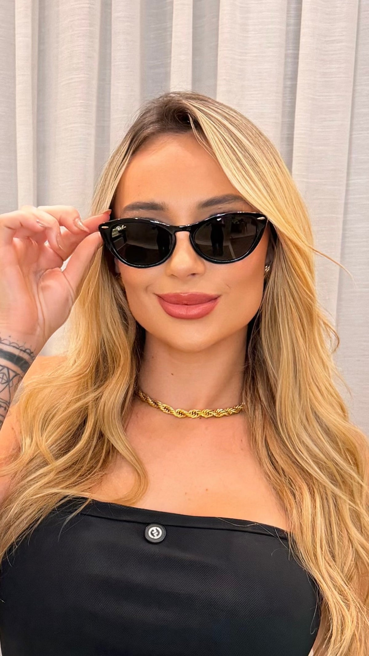 Óculos de Sol Ray-Ban Nina Black Clássico G-15