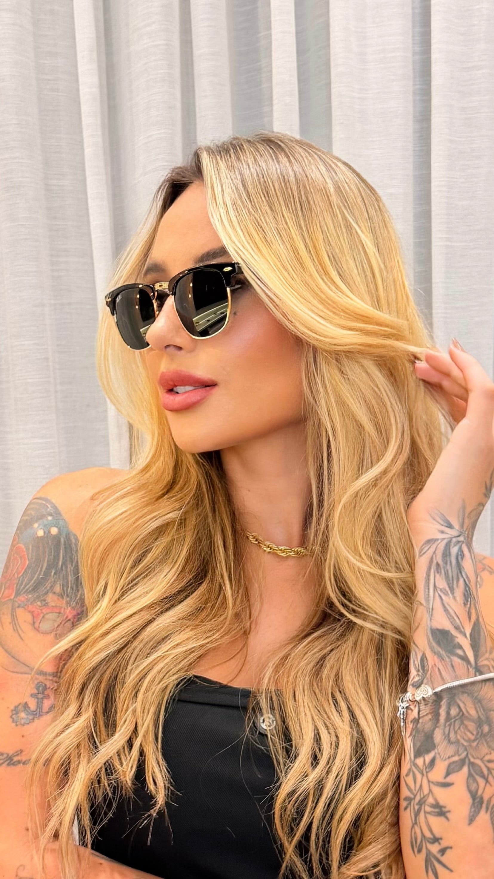 Óculos de Sol Ray-Ban Clubmaster Clássico Preto e Dourado