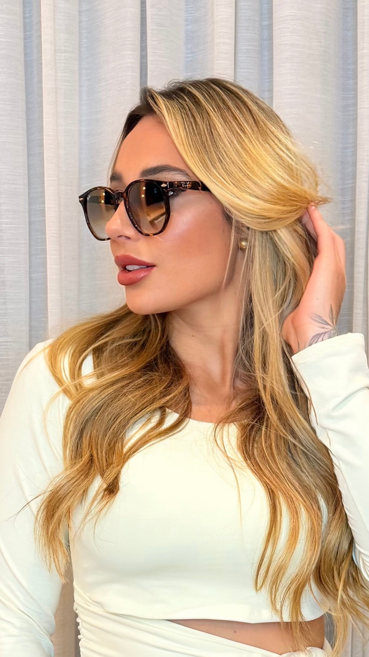 Óculos de Sol Ray-Ban Tartaruga com Lentes Degradê Marrom