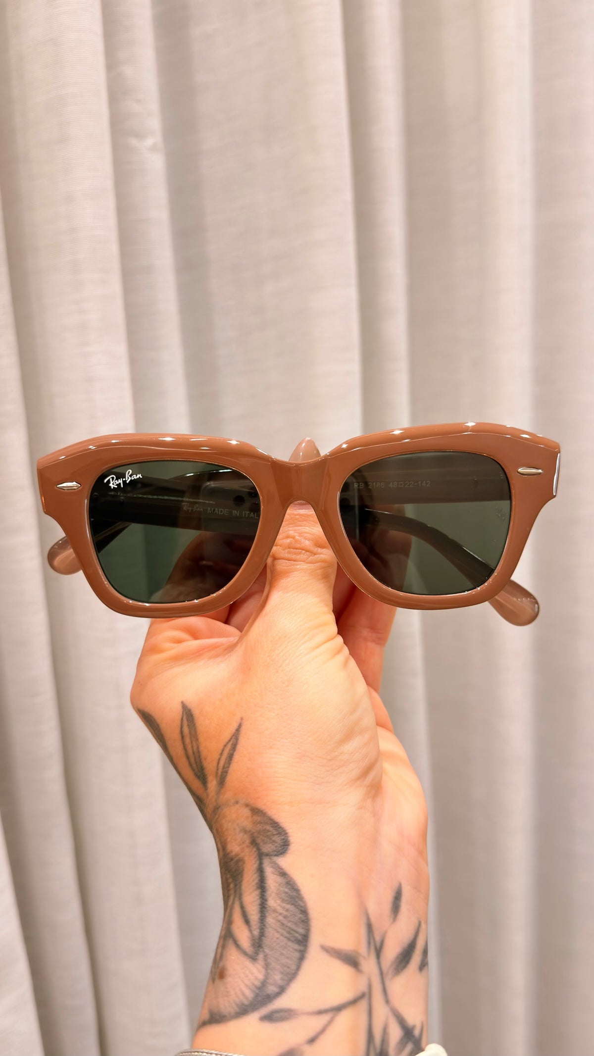 Óculos de Sol Ray-Ban Wayfarer Rosé